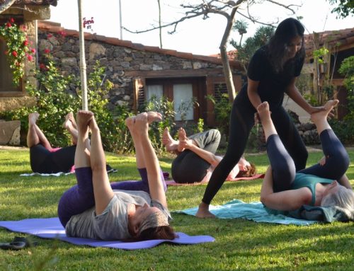 DE ‘HAPPY BABY’ POSE, ANANDA BALASANA